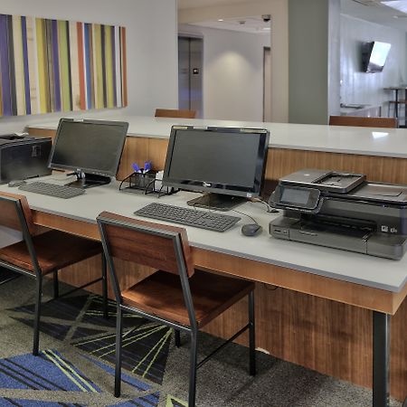 Holiday Inn Express & Suites Portales By Ihg Ngoại thất bức ảnh