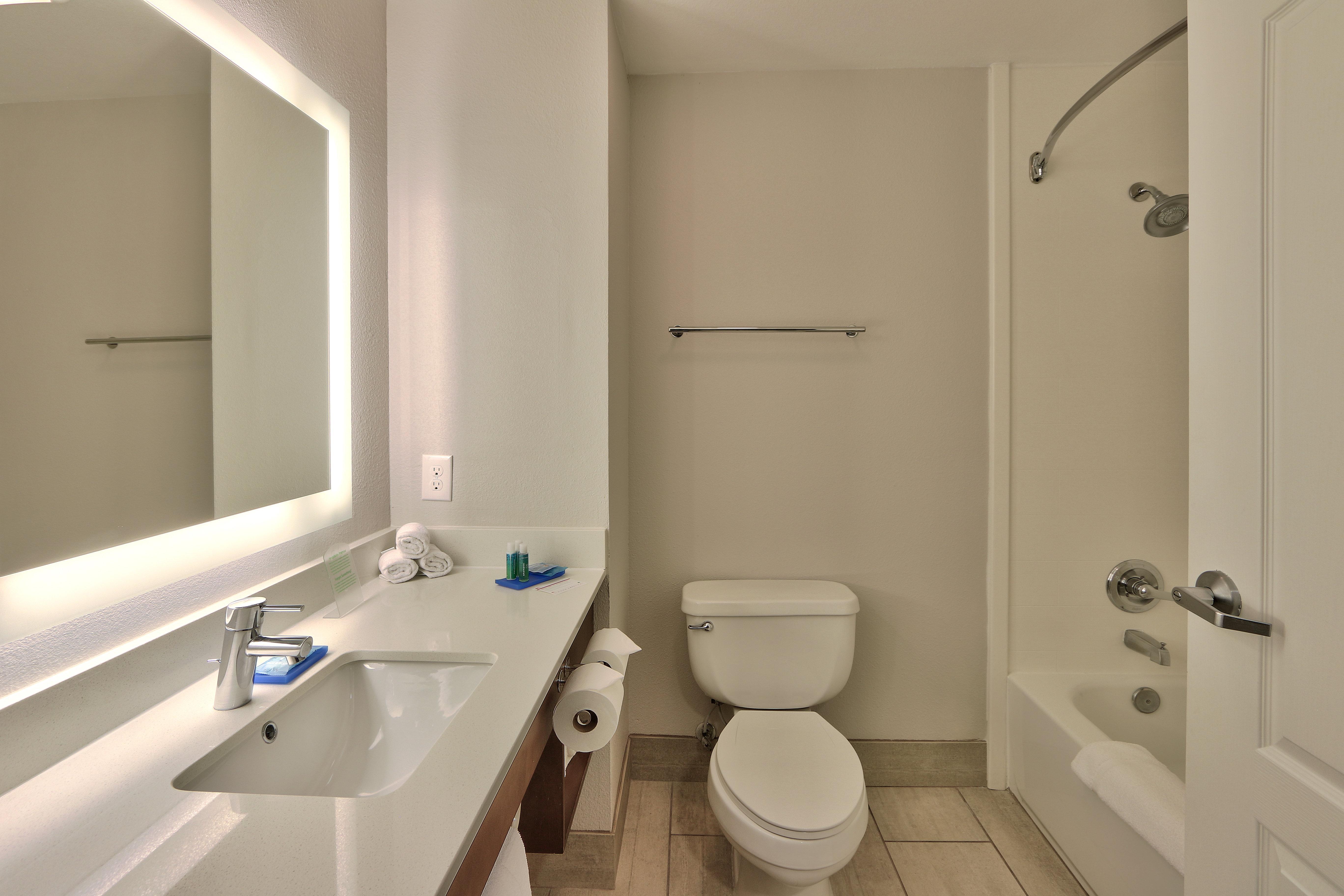 Holiday Inn Express & Suites Portales By Ihg Ngoại thất bức ảnh