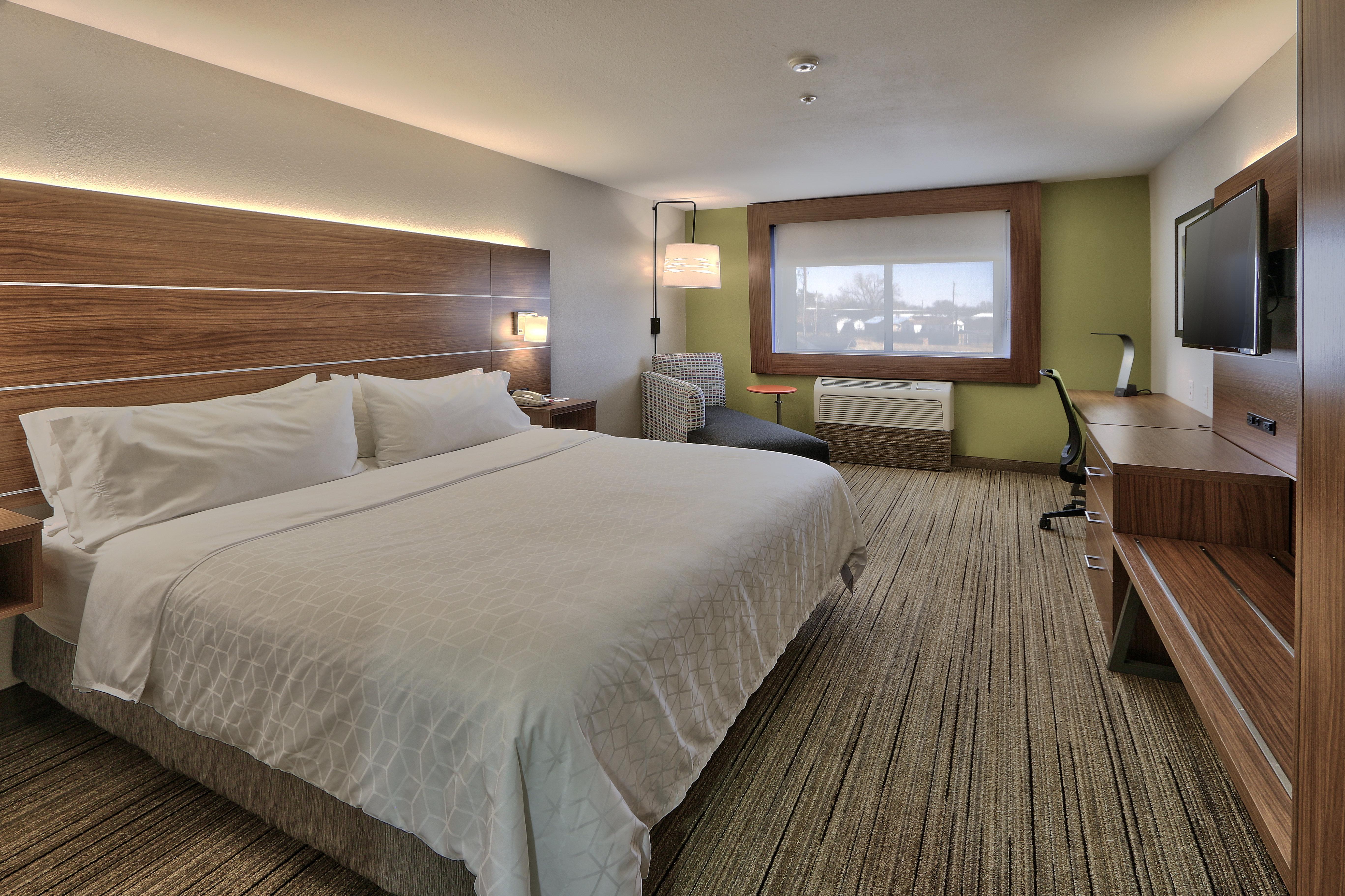 Holiday Inn Express & Suites Portales By Ihg Ngoại thất bức ảnh
