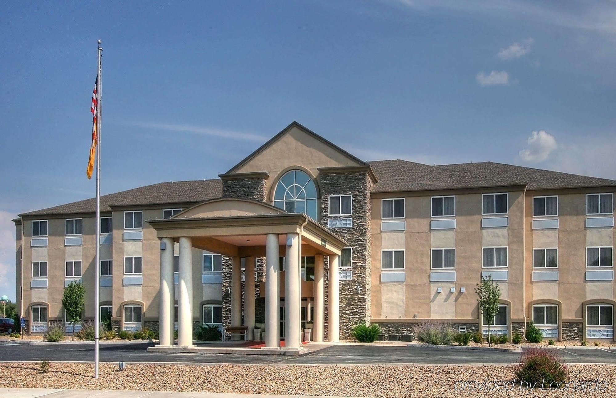 Holiday Inn Express & Suites Portales By Ihg Ngoại thất bức ảnh