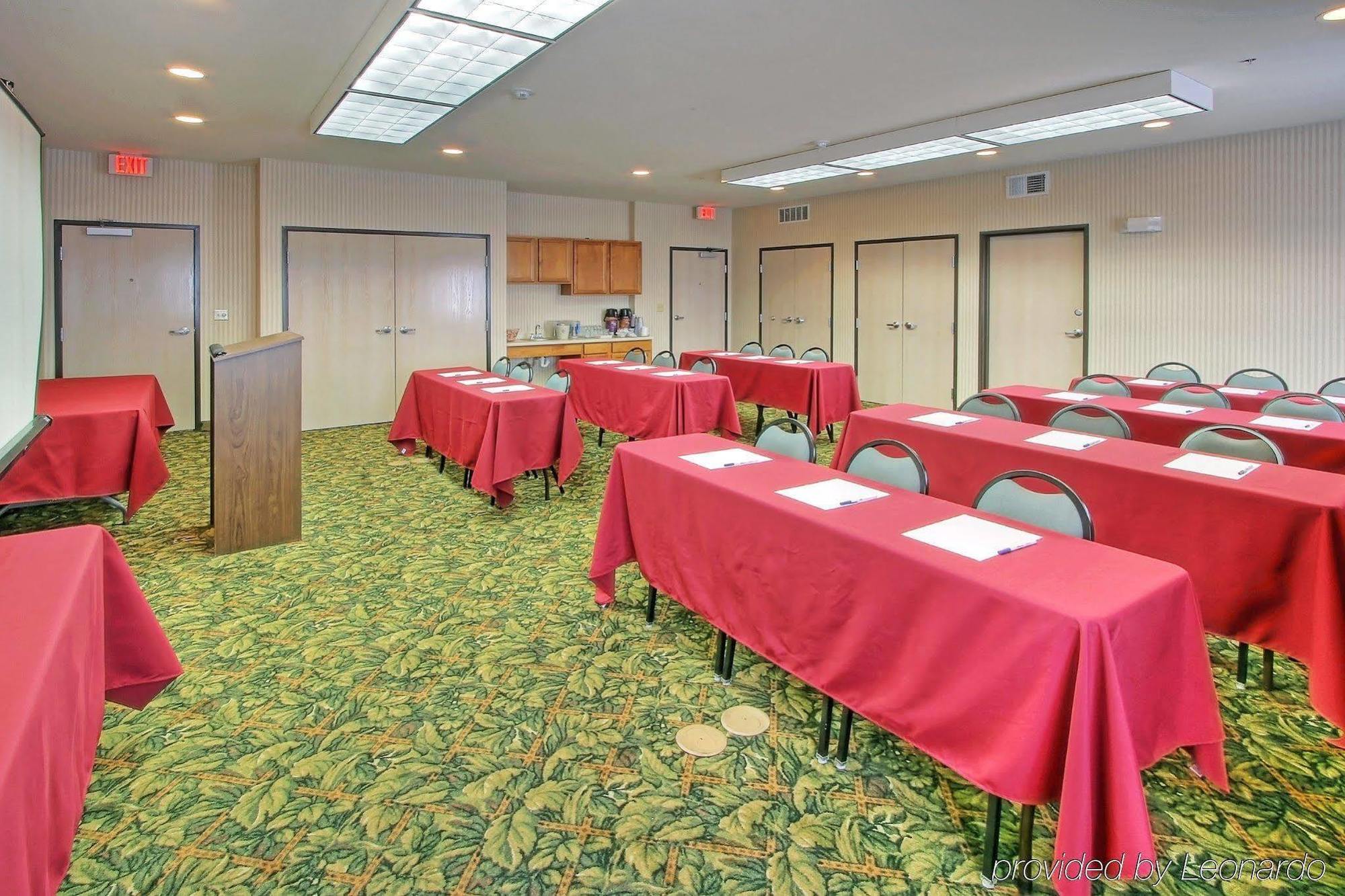Holiday Inn Express & Suites Portales By Ihg Ngoại thất bức ảnh